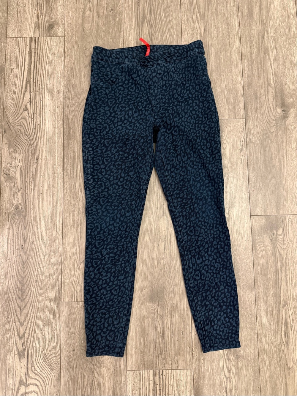 SPANX Blue Leopard Print Pull On Women’s Medium Legging Pants